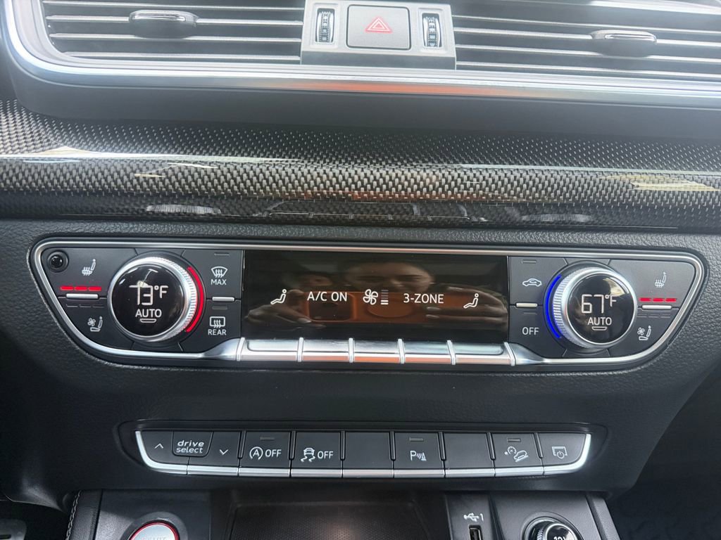 Used 2019 Audi SQ5 Premium Plus w/ Premium Plus Package AWD/4WD image 27