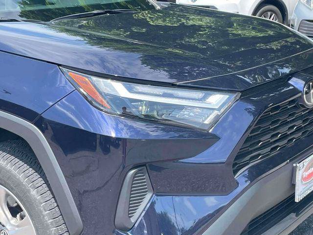 Certified 2025 Toyota RAV4 XLE AWD/4WD image 12