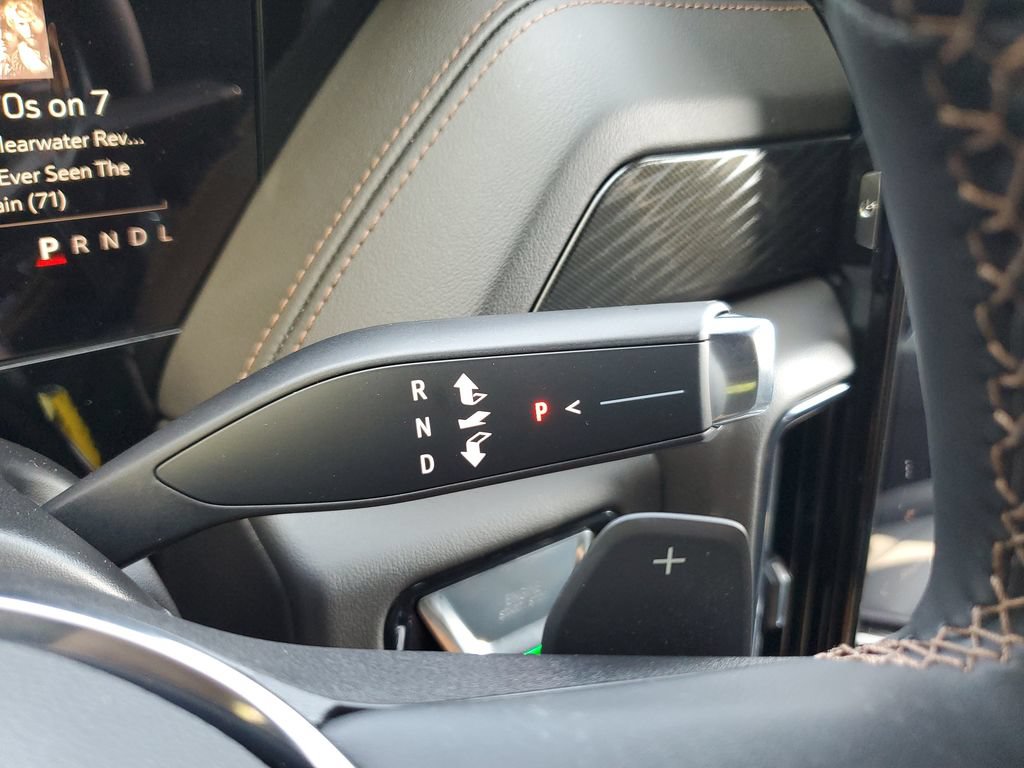 New 2026 GMC Yukon AT4 w/ AT4 Premium Plus Package AWD/4WD image 32