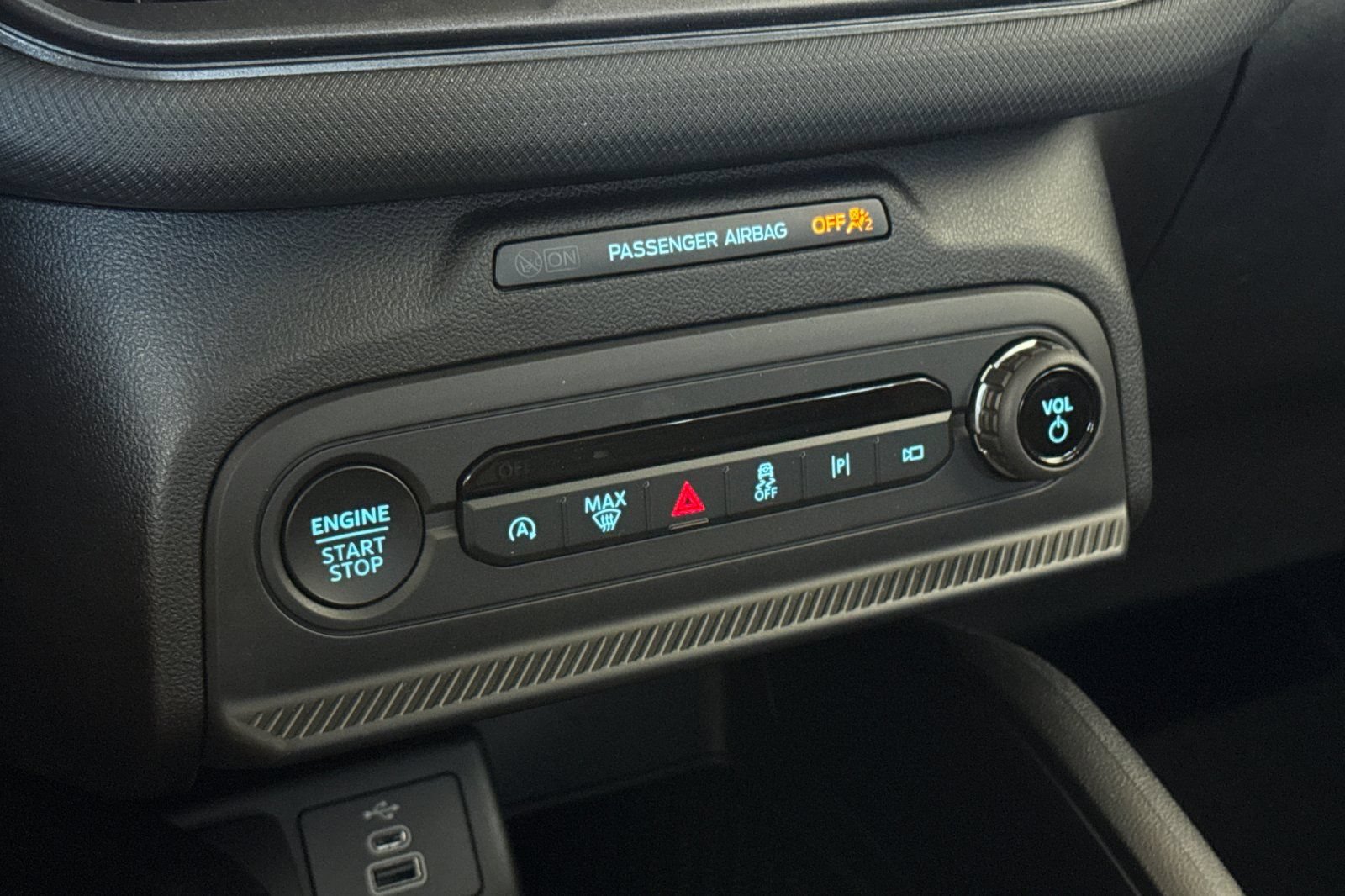 New 2026 Ford Bronco Sport Outer Banks w/ Outer Banks Tech Package+ AWD/4WD image 25