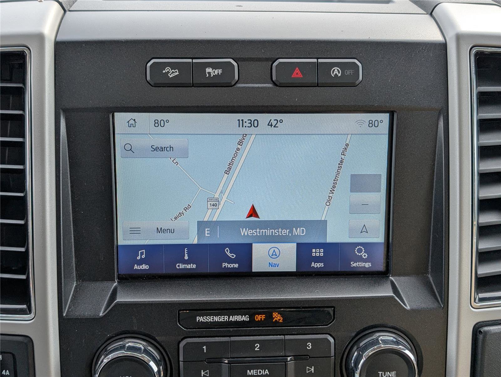 Used 2019 Ford F150 Lariat w/ Equipment Group 501A Mid image 26