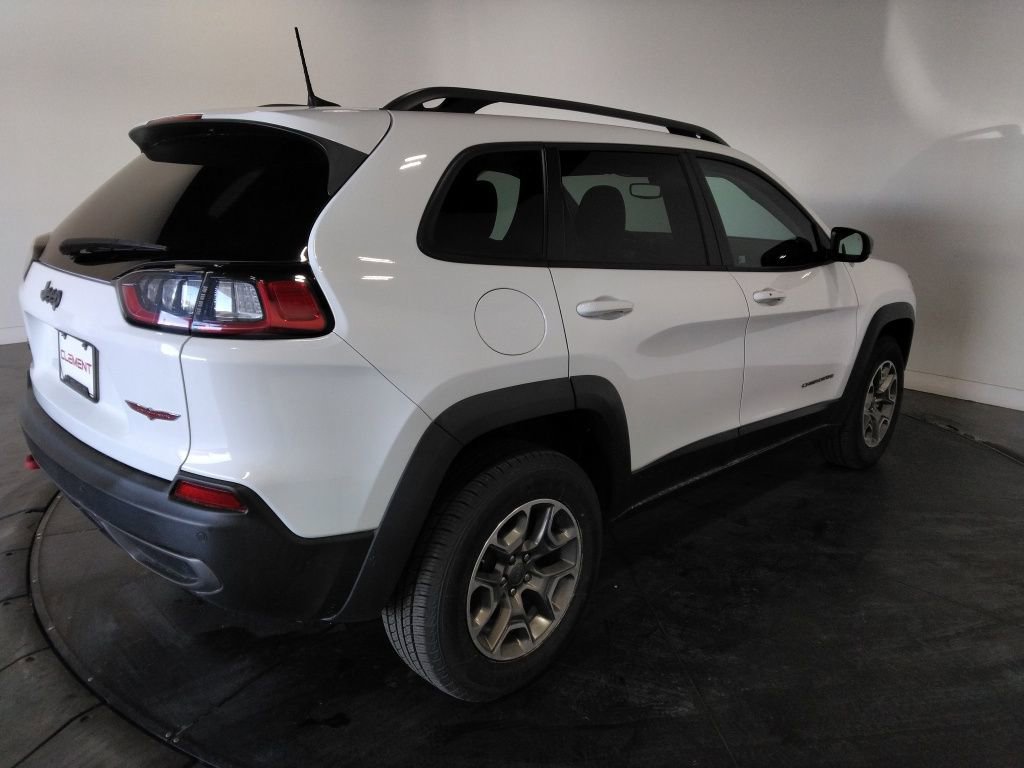 Used 2021 Jeep Cherokee Trailhawk image 5