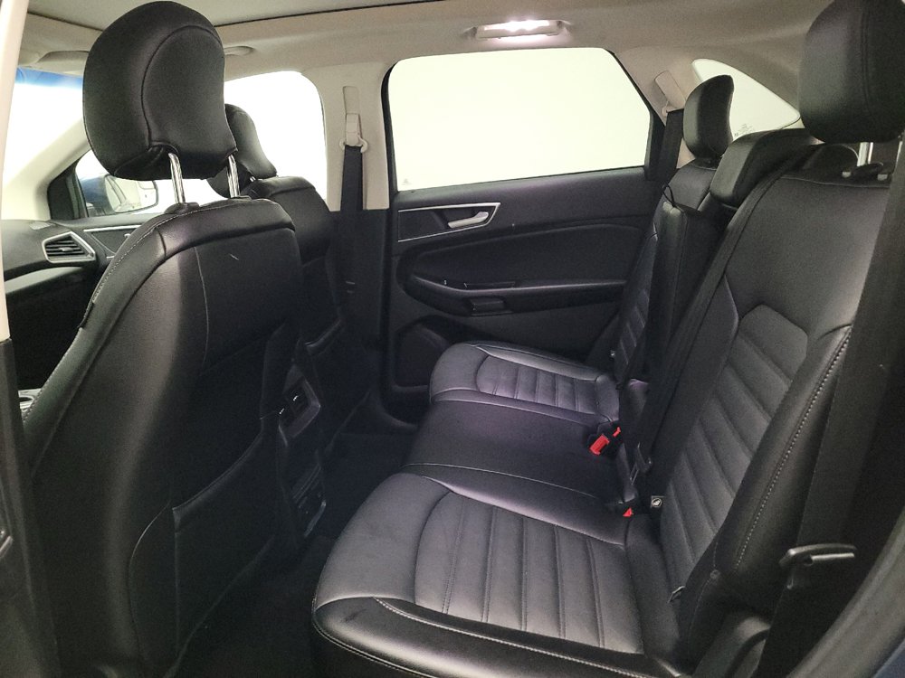Used 2018 Ford Edge SEL w/ Equipment Group 201A FWD image 18