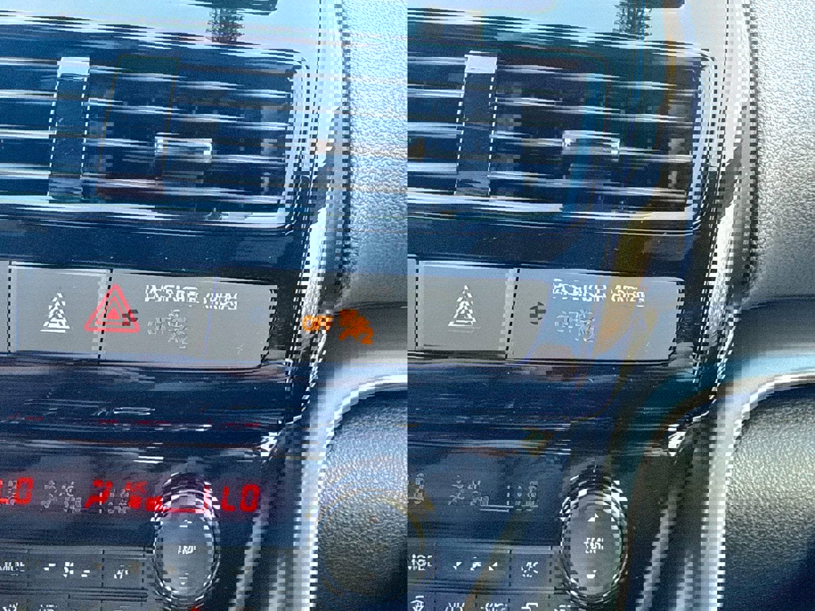 New 2026 Mitsubishi Eclipse Cross Black Edition image 35