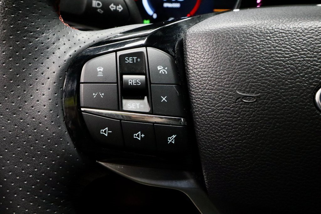 Certified 2025 Ford Explorer ST-Line w/ ST-Line Street Pack image 28