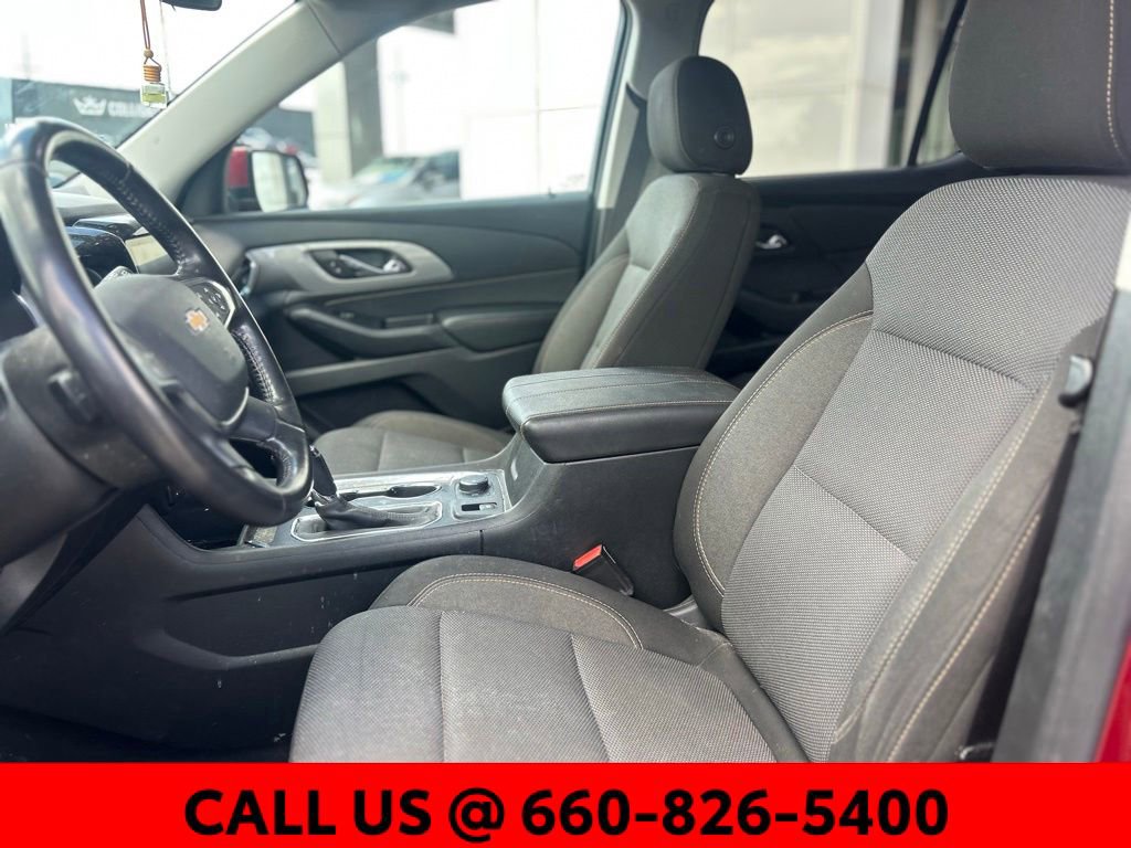 Used 2020 Chevrolet Traverse LT FWD image 11