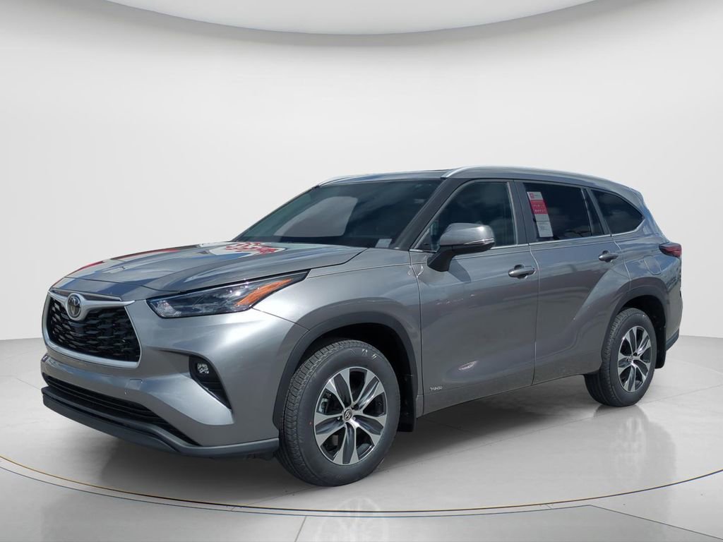 New 2026 Toyota Highlander XLE