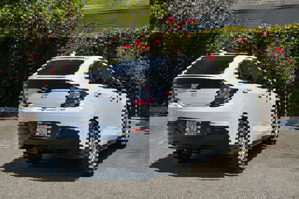 Used 2019 Chevrolet Volt LT w/ Power Convenience Package image 8