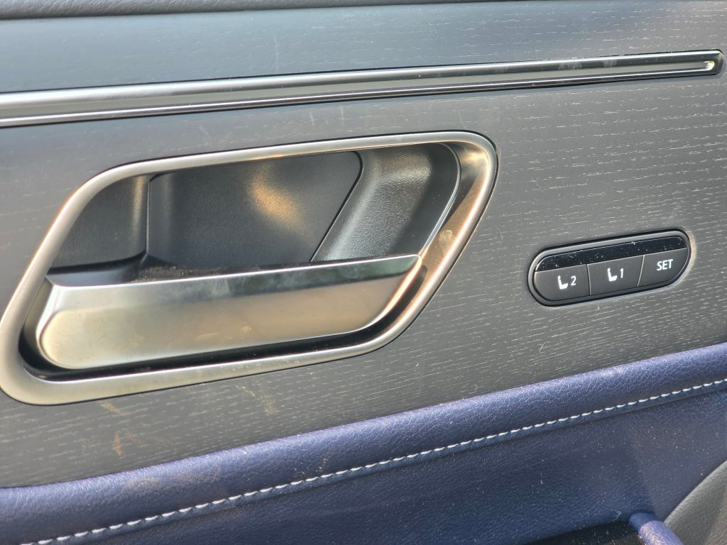 New 2026 INFINITI QX80 4WD w/ Sport Exterior Package image 32