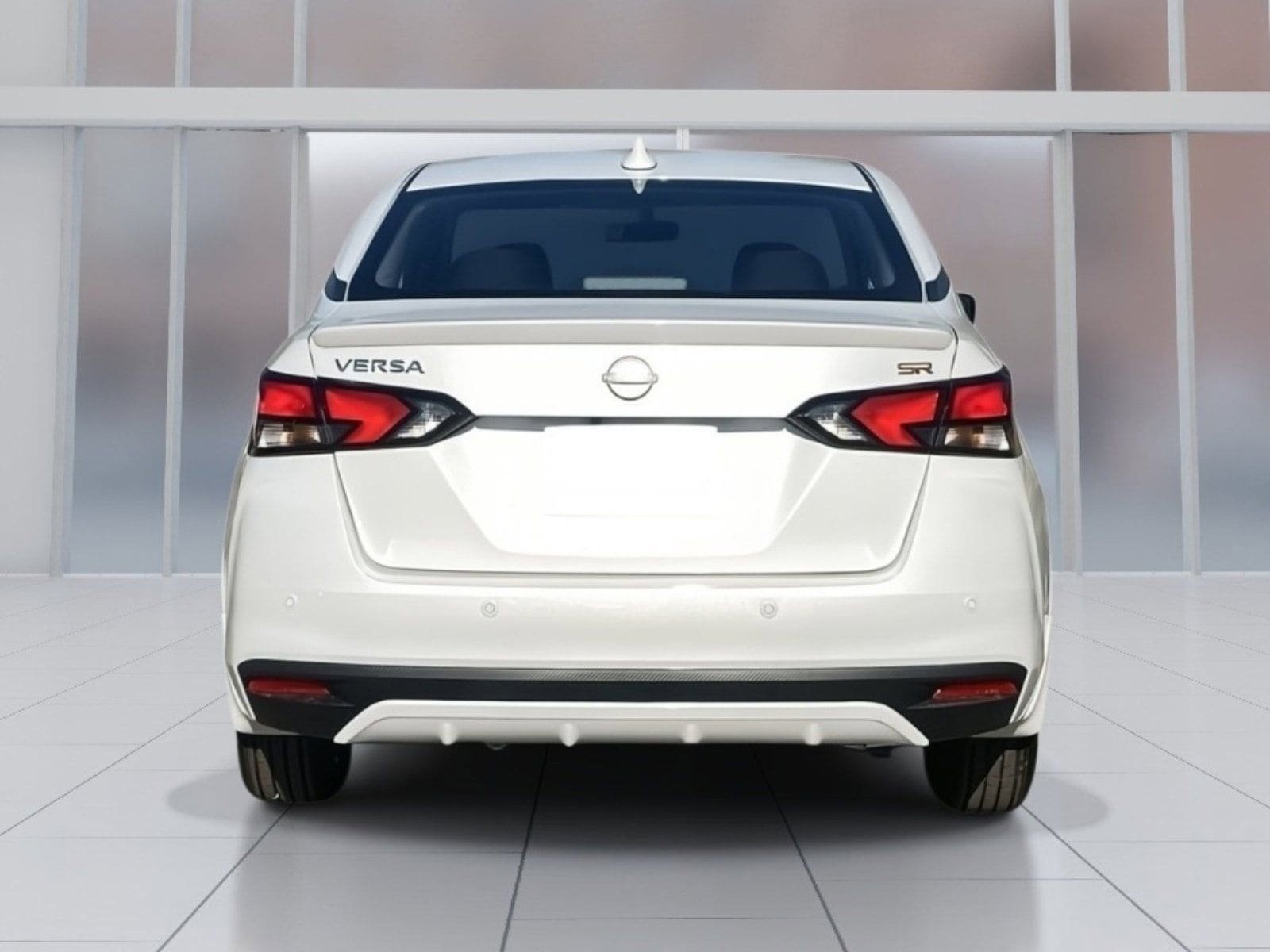 New 2025 Nissan Versa SR w/ Trunk Package FWD image 3