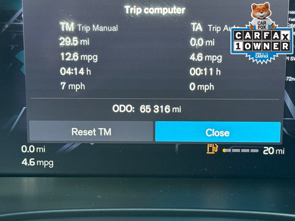 Used 2022 Volvo XC60 B5 Momentum image 18