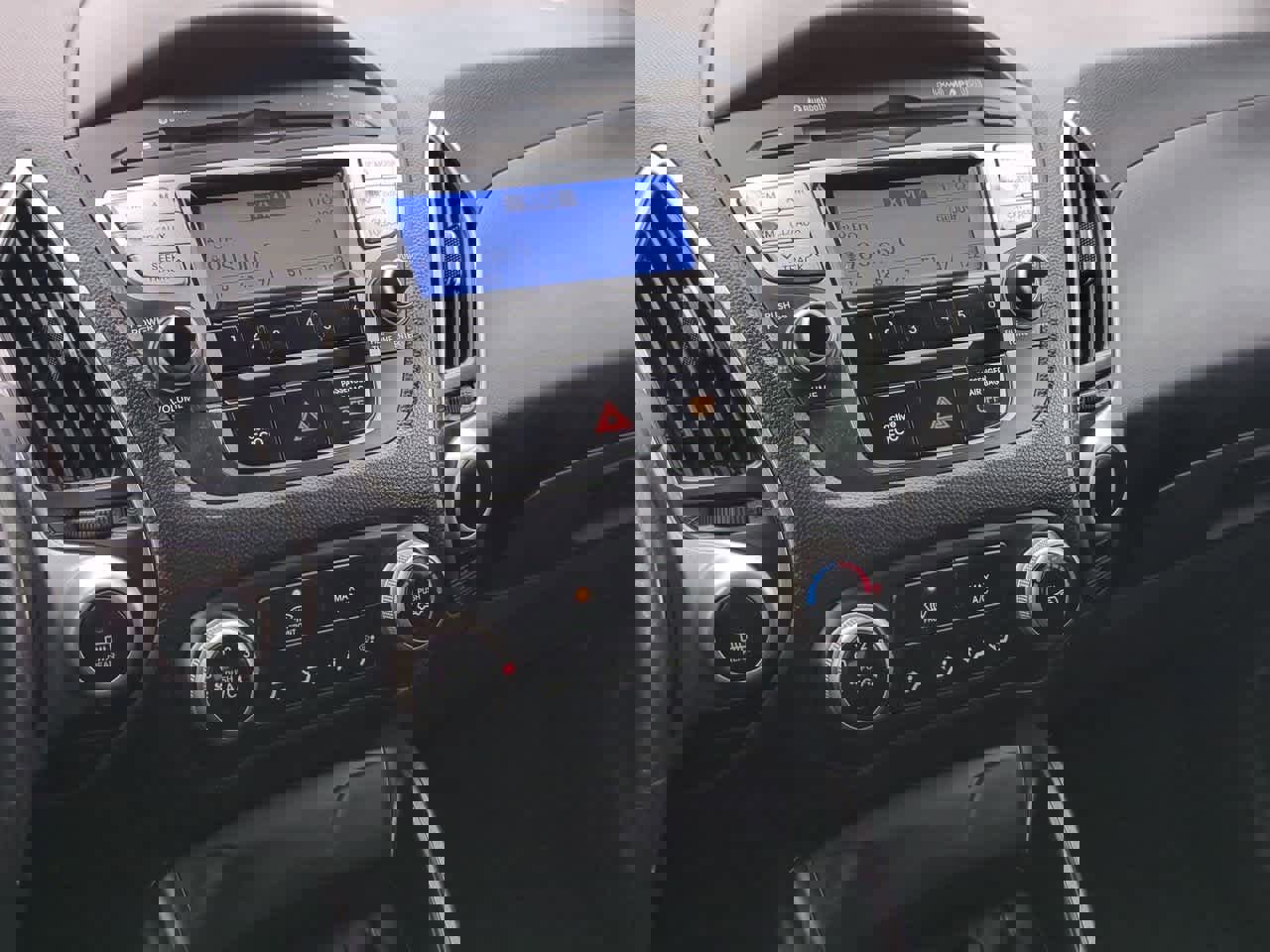 Used 2012 Hyundai Tucson GLS image 27