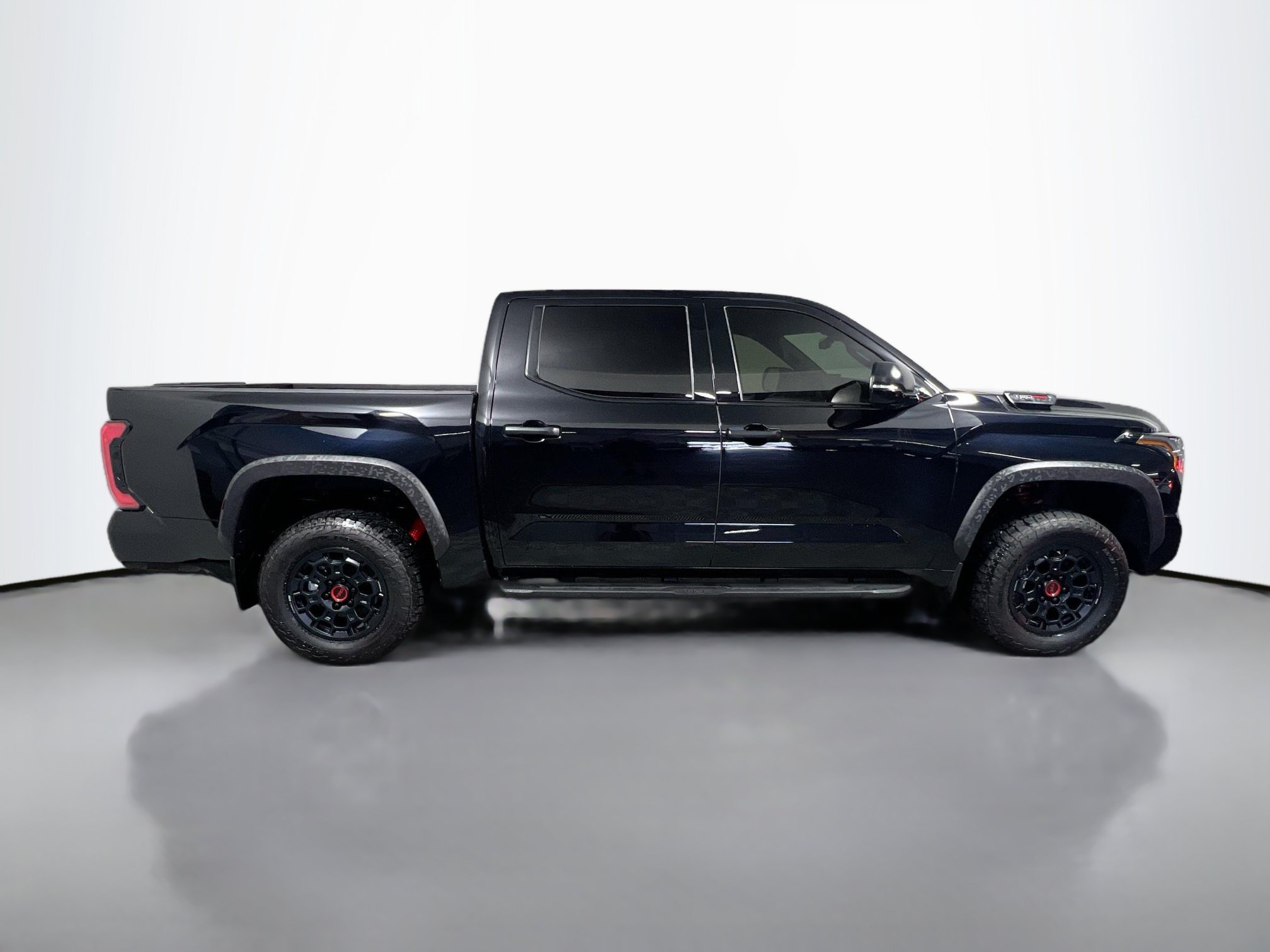 Used 2025 Toyota Tundra TRD Pro AWD/4WD image 3
