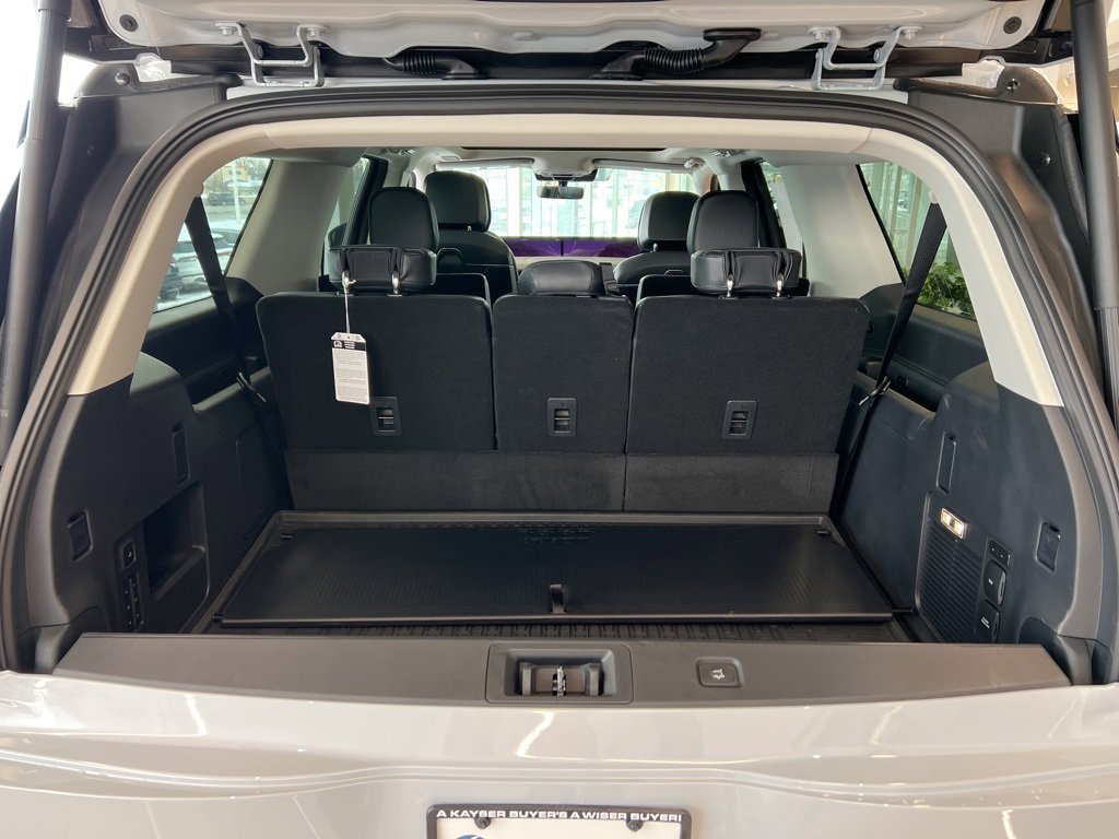 New 2025 Lincoln Navigator L Reserve image 39