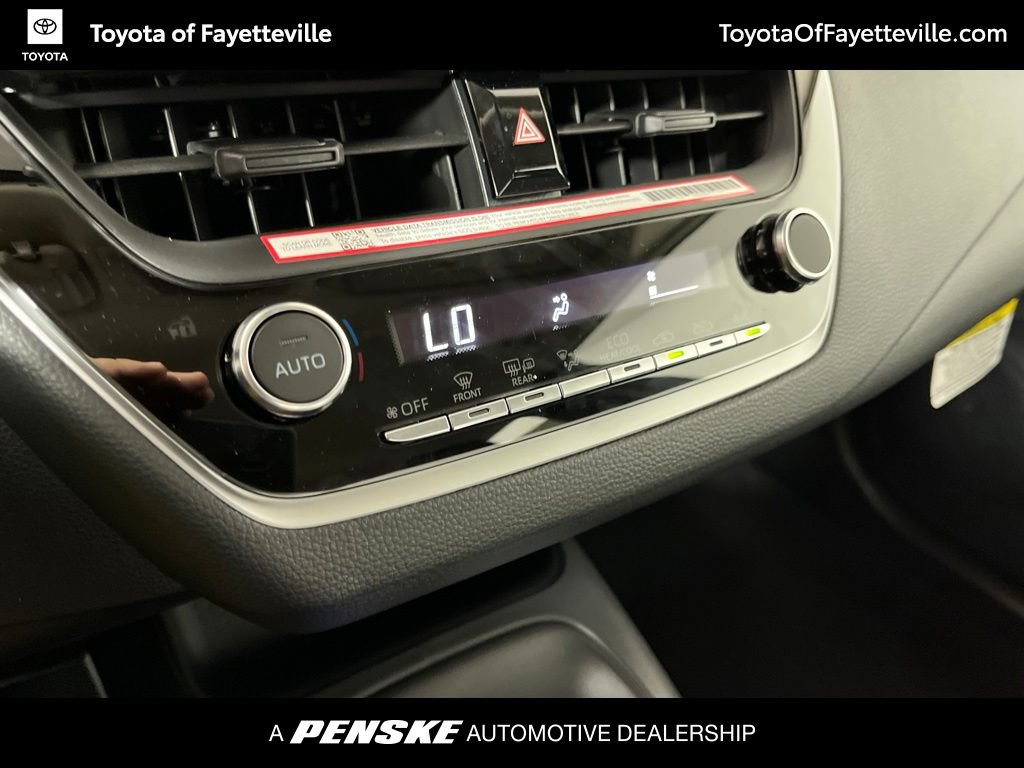 Used 2026 Toyota Corolla LE FWD image 28