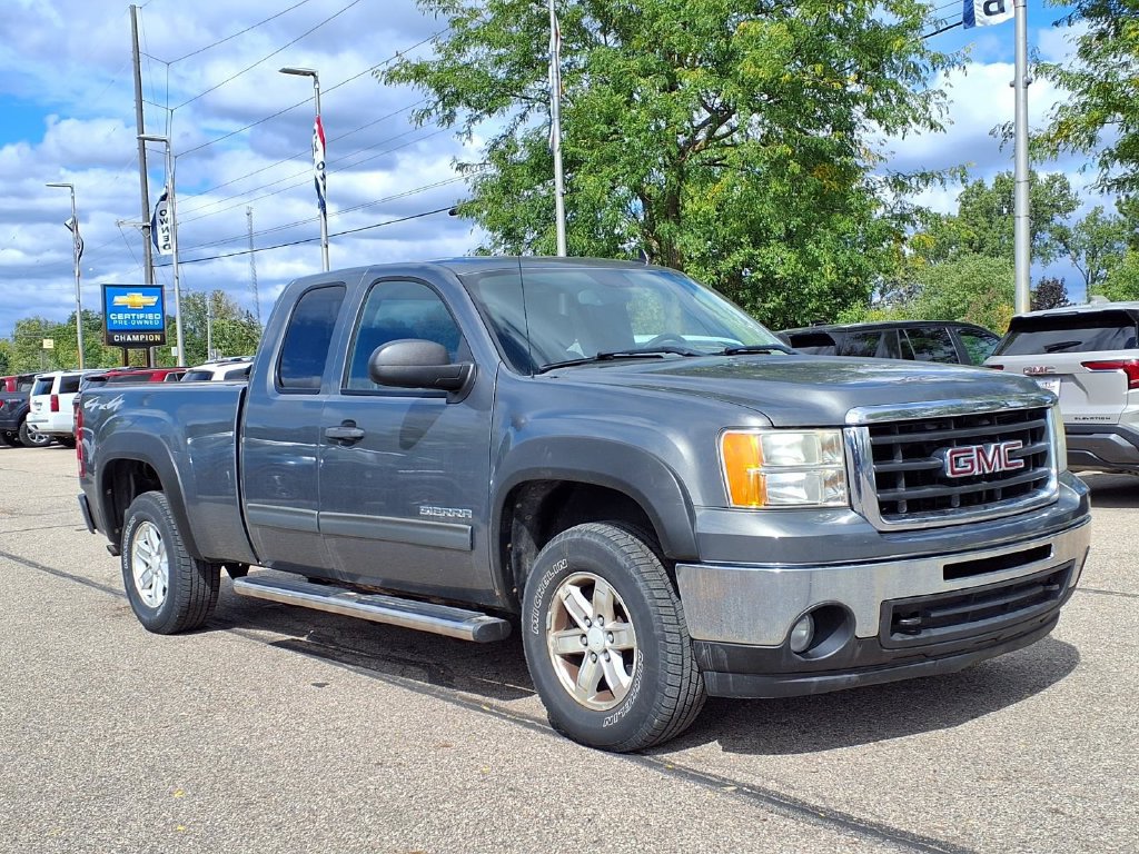 Used 2011 GMC Sierra 1500 SLE w/ Power Tech Package AWD/4WD image 3
