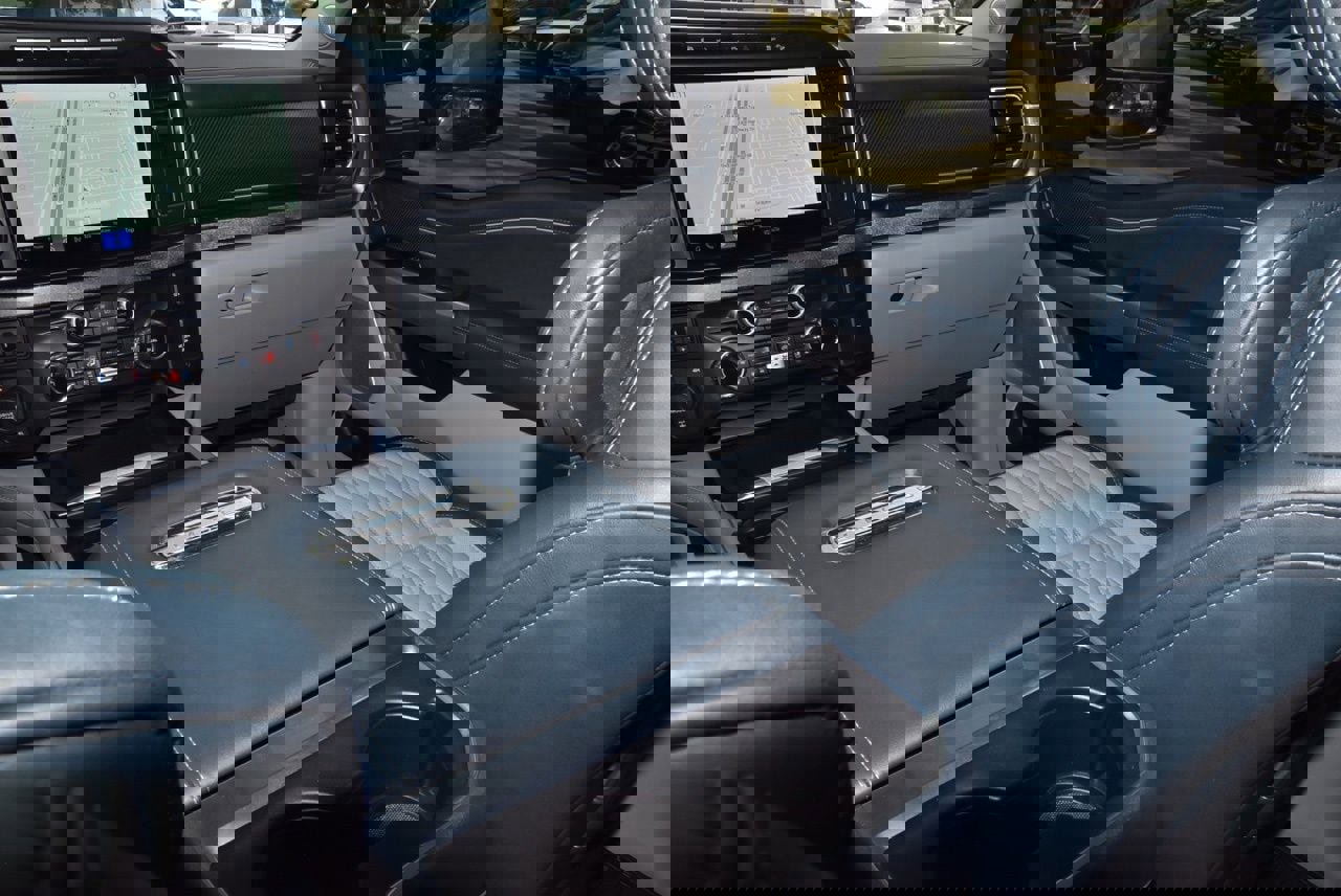 Used 2024 Ford F250 Limited w/ FX4 Off-Road Package image 17