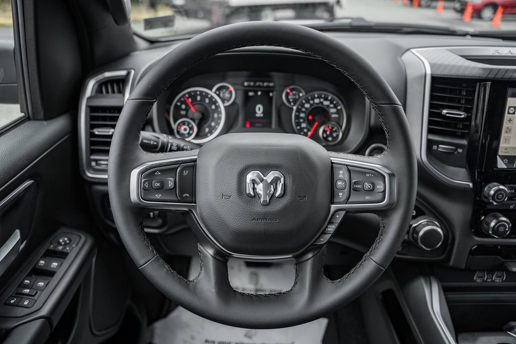 New 2026 RAM 1500 4x4 Crew Cab image 34