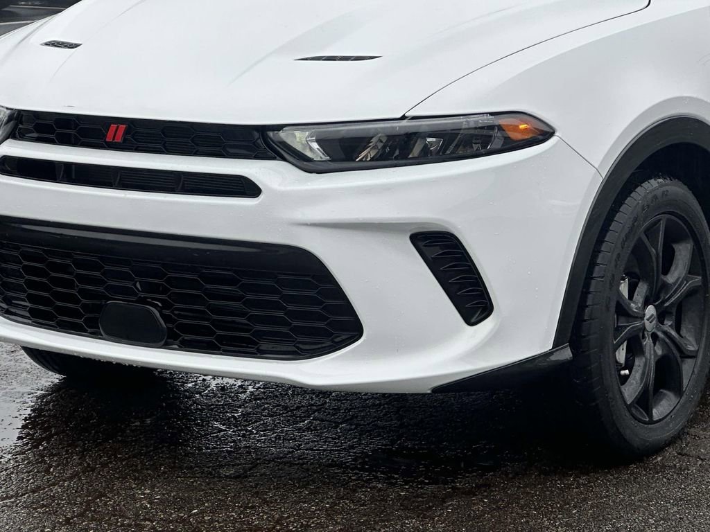 Certified 2024 Dodge Hornet R/T w/ R/T Blacktop Package image 14