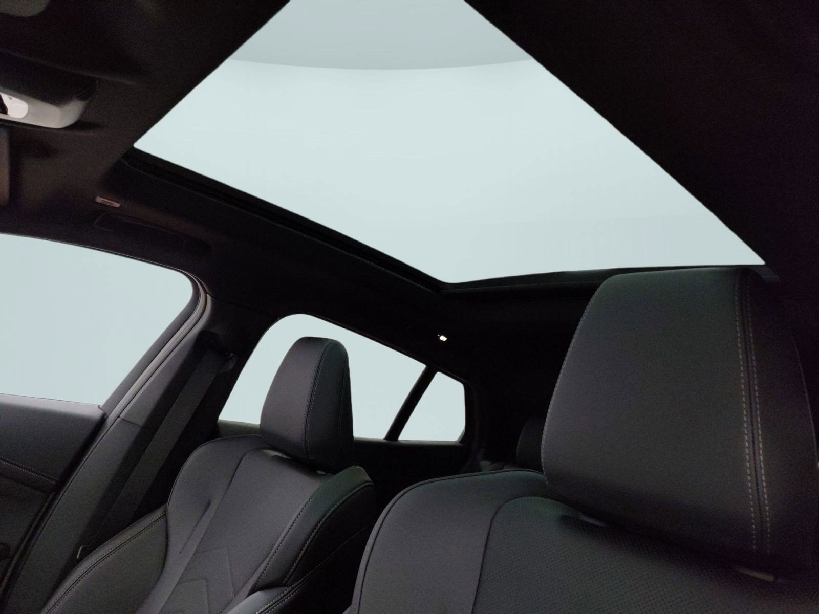 New 2026 BMW X2 xDrive28i image 12