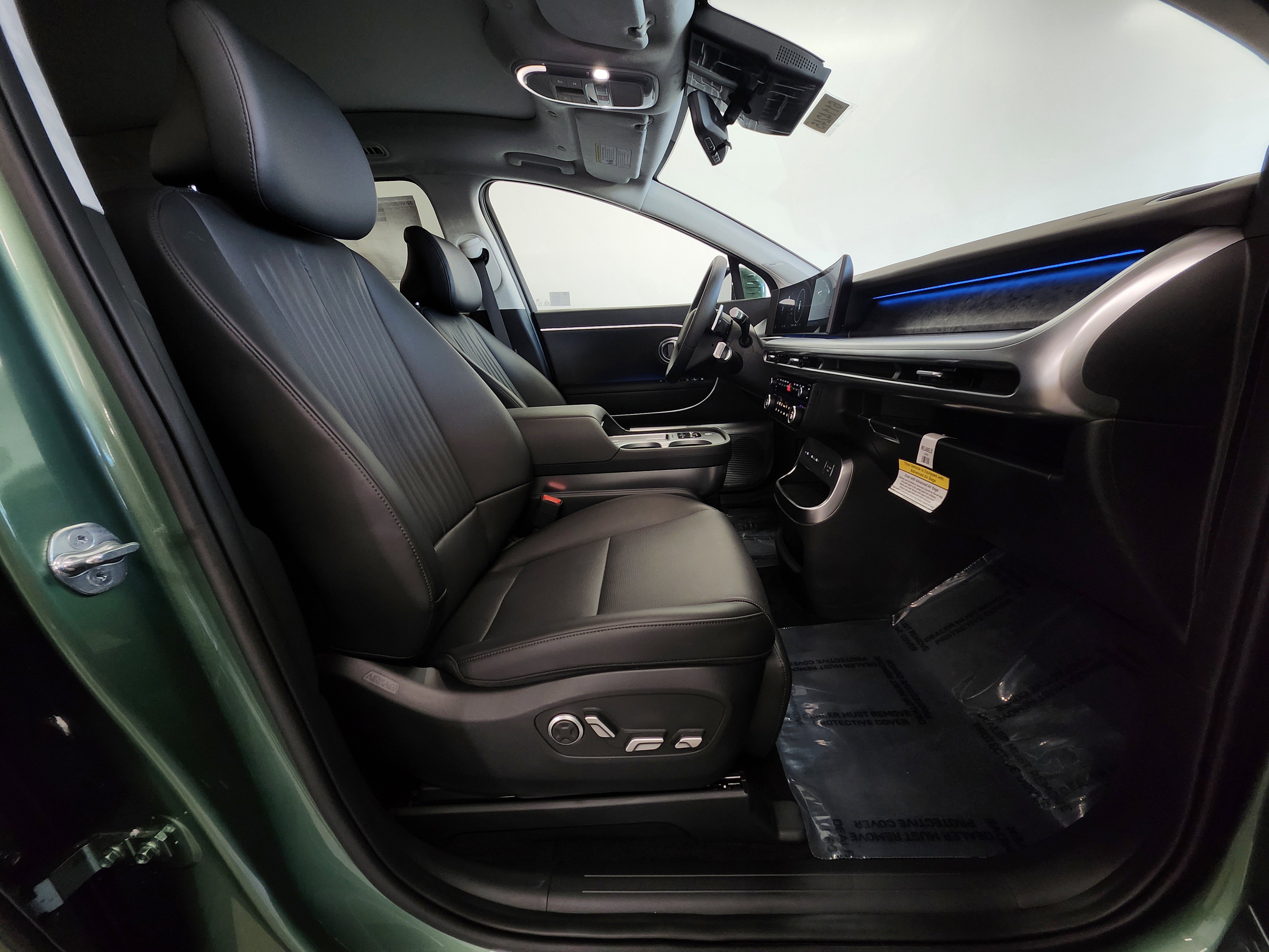 New 2026 Hyundai Ioniq 9 Calligraphy image 18