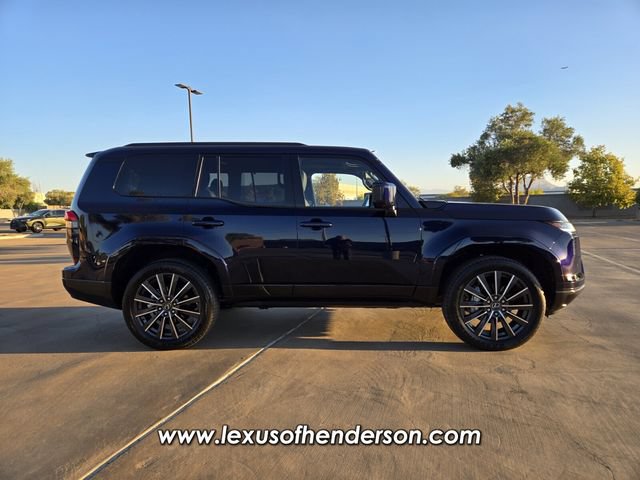 Certified 2026 Lexus GX 550 w/ Accessory Package (2T) AWD/4WD image 8