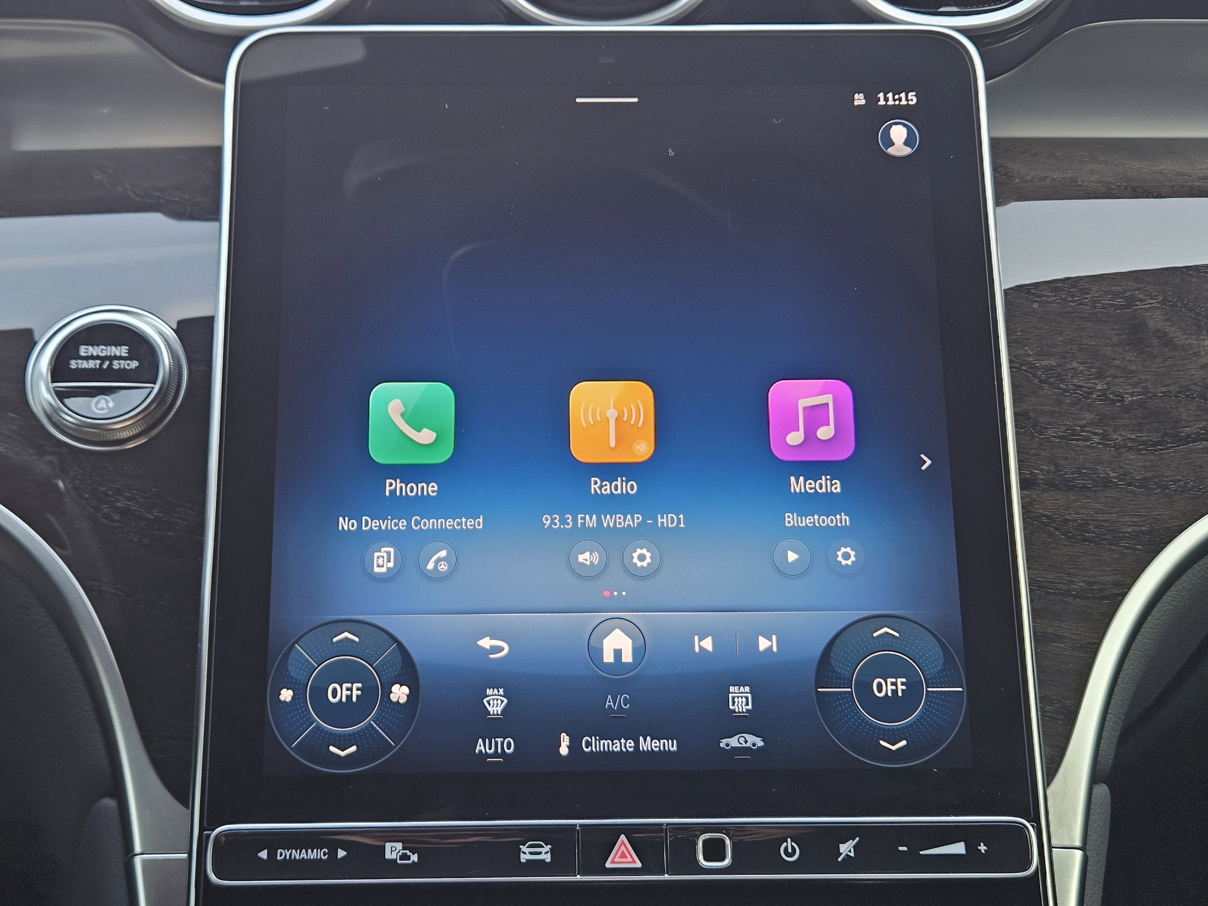 Certified 2025 Mercedes-Benz GLC 300 image 32