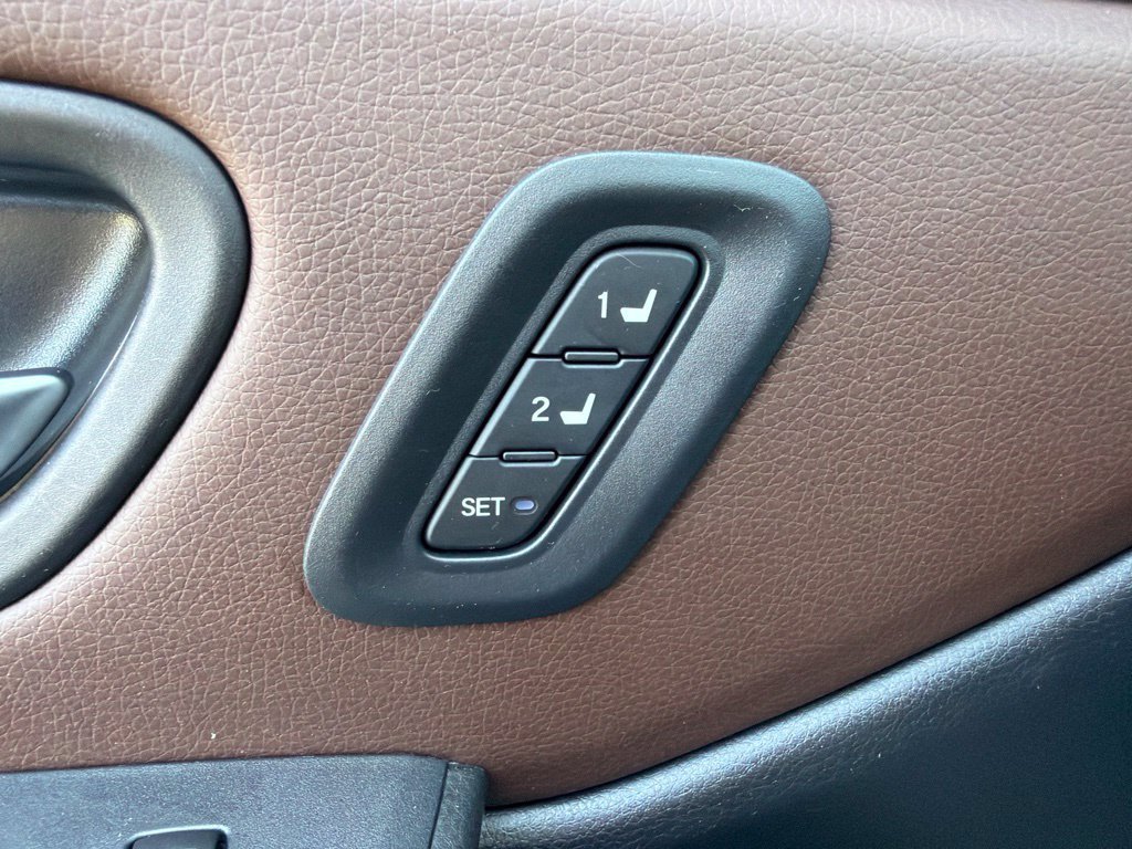 Used 2025 Honda Pilot Elite image 29