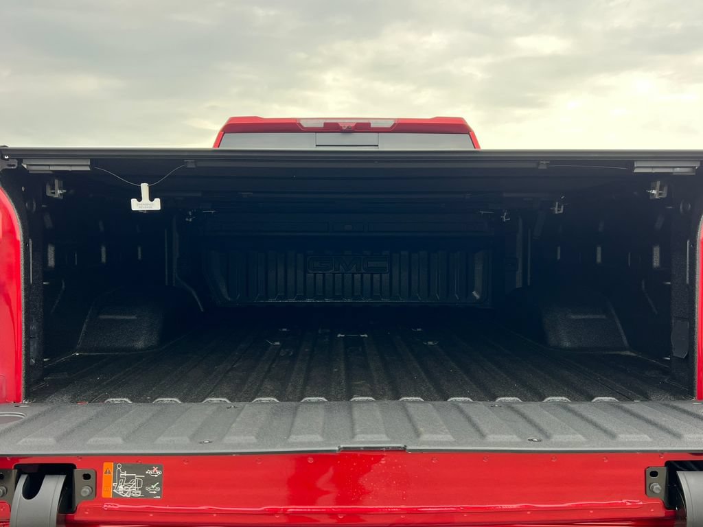 New 2026 GMC Sierra 2500 AT4X w/ LPO, Black Badging Package AWD/4WD image 9