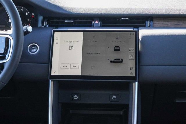 Certified 2024 Land Rover Discovery Sport S image 16