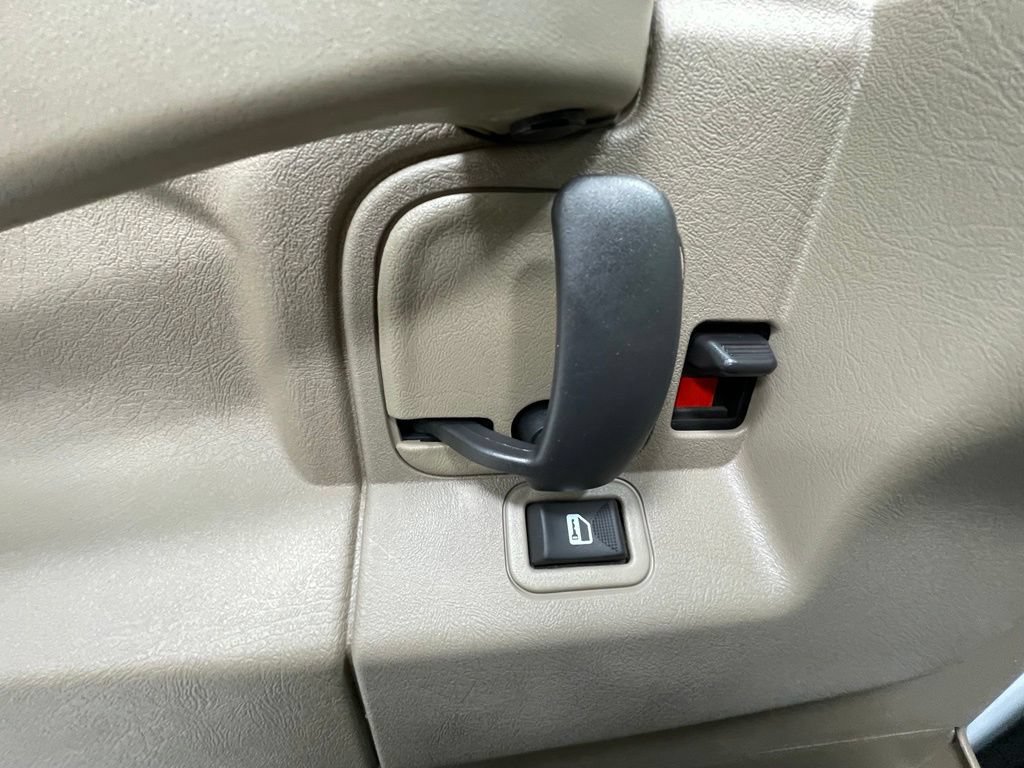 New 2026 GMC Savana 2500 RWD image 12