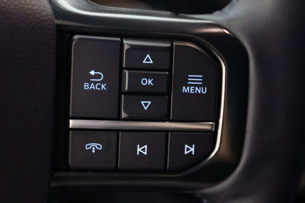 Used 2025 Ford F450 Platinum w/ FX4 Off-Road Package image 26