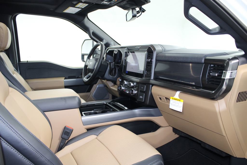 New 2026 Ford F250 Lariat w/ Chrome Package image 32