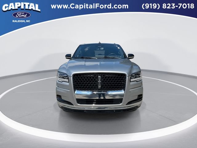 Used 2024 Lincoln Navigator L Black Label AWD/4WD image 3