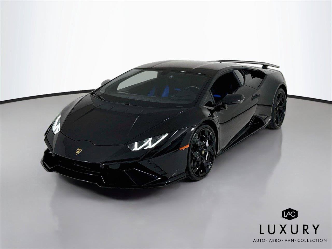 Used 2023 Lamborghini Huracan Tecnica RWD image 4