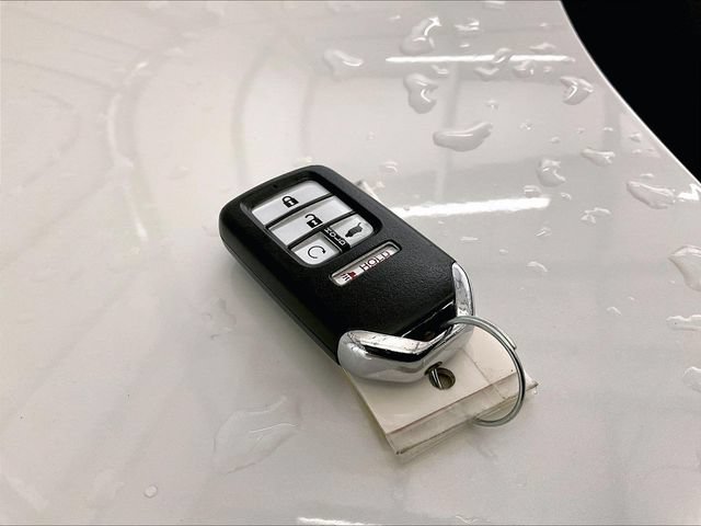 Used 2017 Honda CR-V EX-L image 9