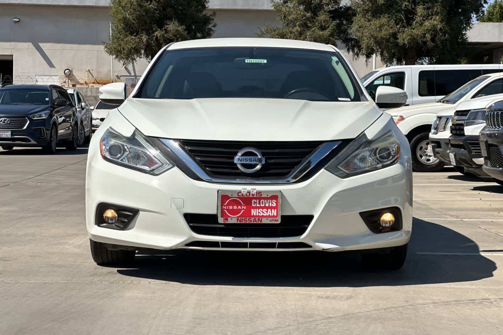 Used 2018 Nissan Altima 2.5 SL FWD image 11