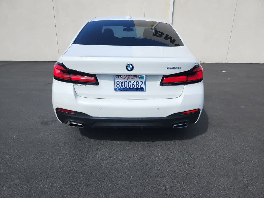 Used 2021 BMW 540i w/ M Sport Package RWD image 6