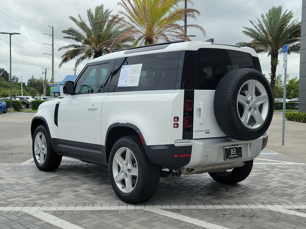 Certified 2023 Land Rover Defender 90 SE AWD/4WD image 3