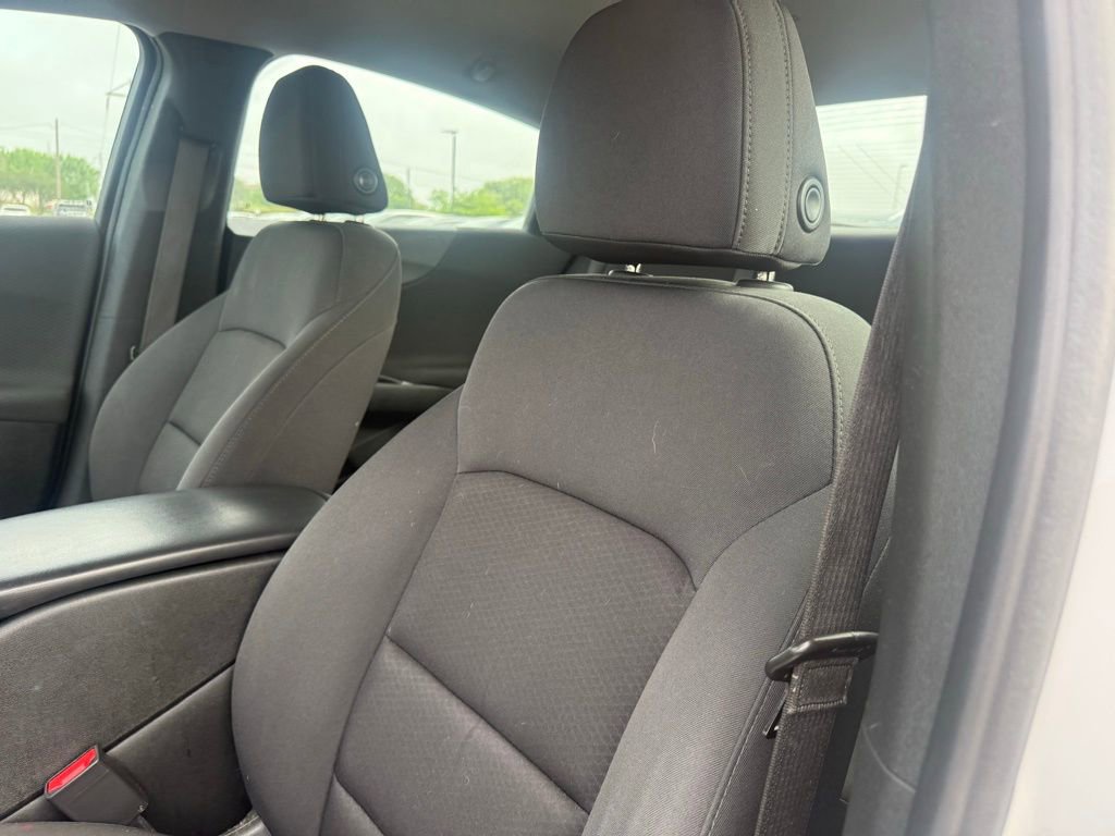 Used 2020 Chevrolet Malibu LS image 7