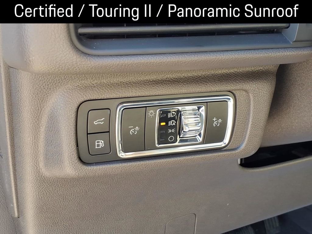 Certified 2024 Lincoln Corsair Grand Touring w/ Equipment Group 301A image 19