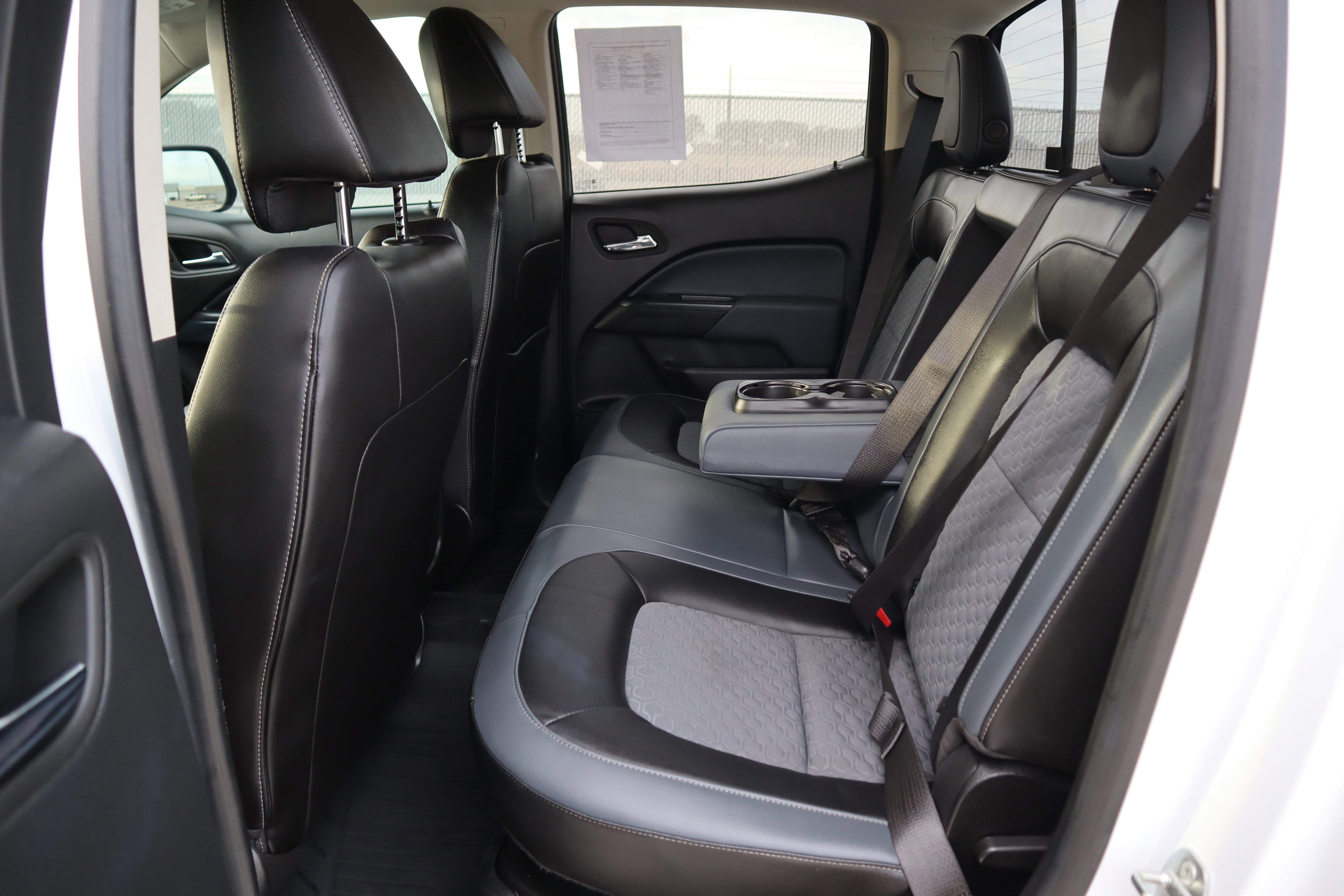 Used 2022 Chevrolet Colorado Z71 image 18