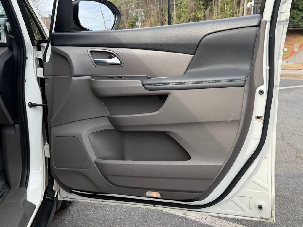 Used 2016 Honda Odyssey EX-L image 38