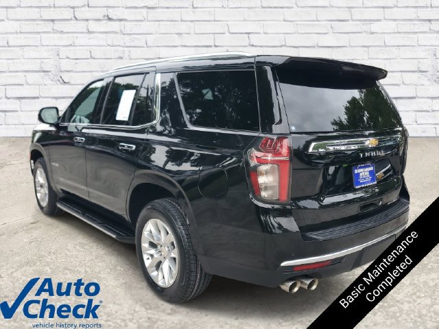 Used 2023 Chevrolet Tahoe Premier RWD image 2