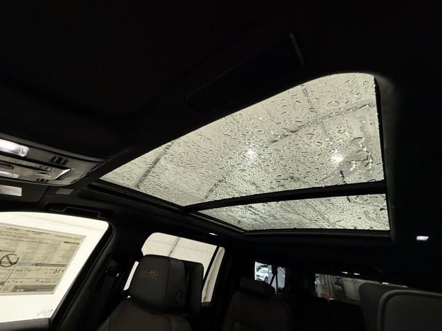 New 2026 Chevrolet Suburban High Country image 46