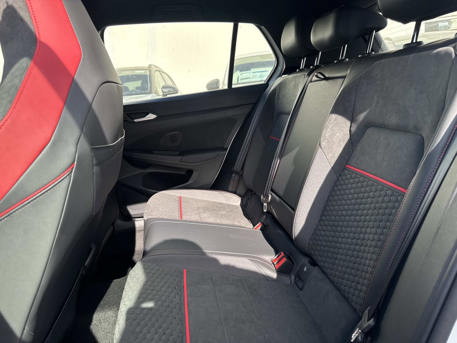 New 2026 Volkswagen GTI SE image 11