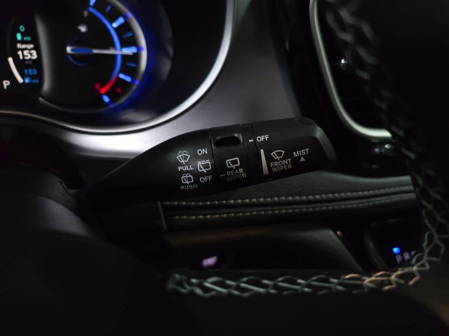 Used 2023 Chrysler Pacifica Touring-L w/ S Appearance Package FWD image 25