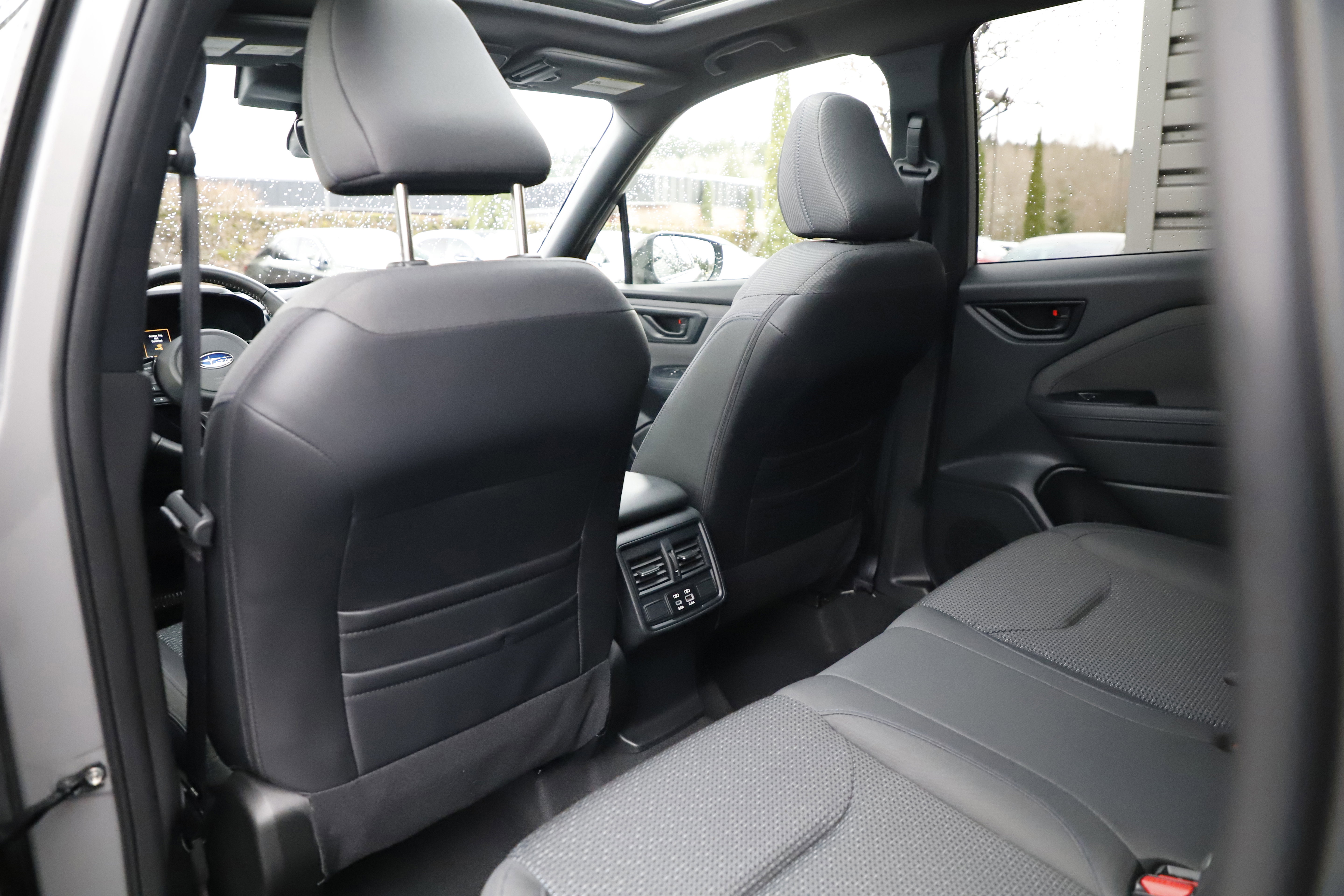 Used 2025 Subaru Forester Premium w/ Convenience Package #1 image 14