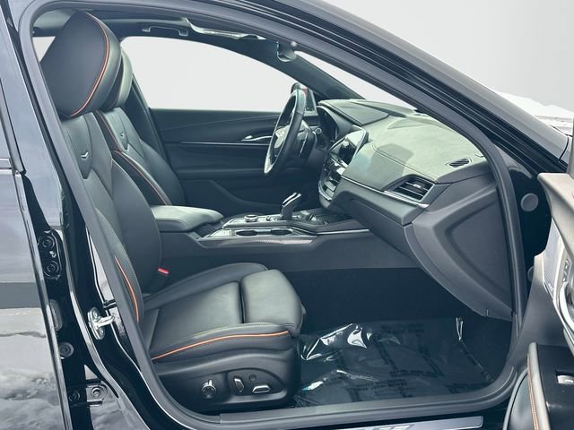 Certified 2025 Cadillac CT4 V w/ LPO, ONYX Package image 20