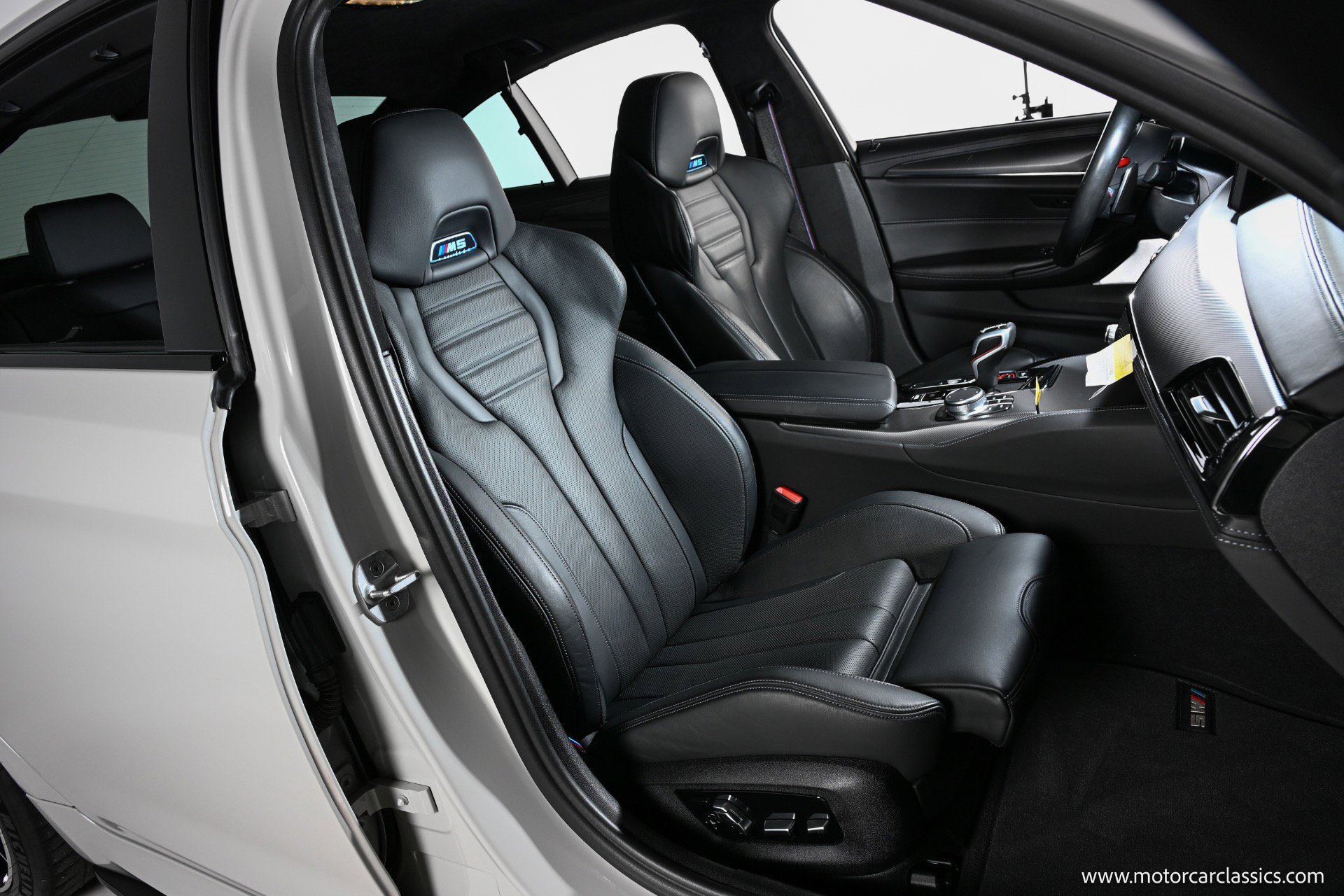 Used 2021 BMW M5 w/ Competition Package AWD/4WD image 32